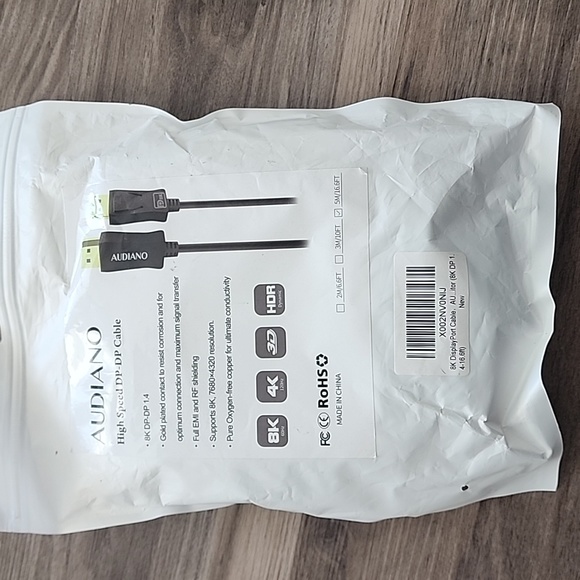 8K DisplayPort Cable 16.6 ft - Picture 8 of 9